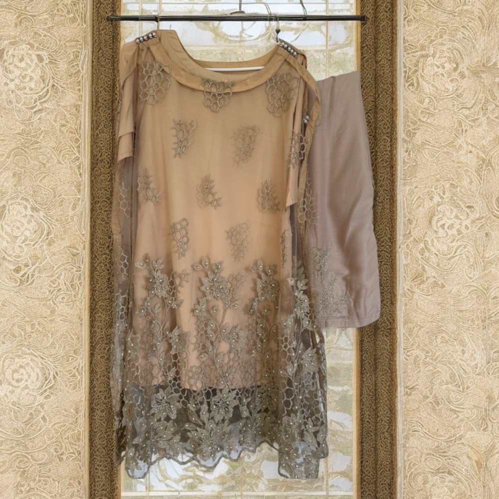 Elegant Beige Lace Dress 2Pc